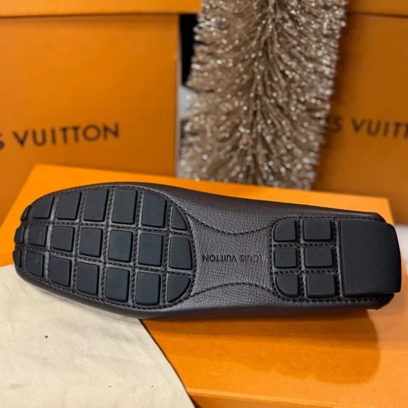 NEW Louis Vuitton Brown Leather LV Buckle Loafers – Size [9] – Authentic Louis Vuitton | Shoes | New Louis Vuitton Brown Leather Lv  main image 3